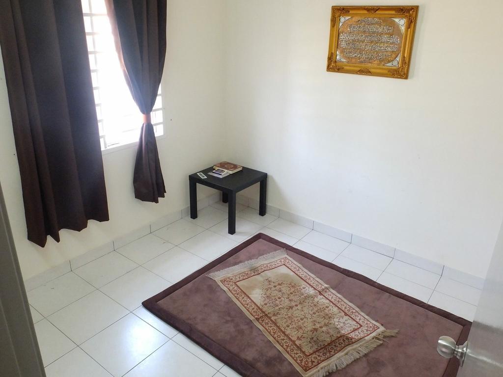 Dillenia Nilai Homestay Dış mekan fotoğraf